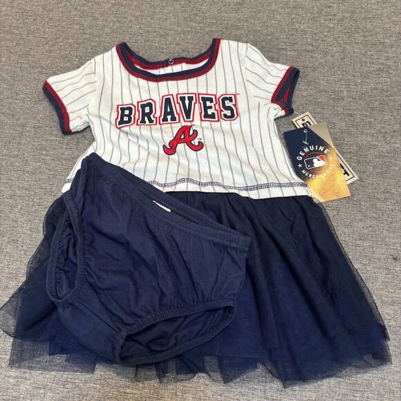 MLB Atlanta Braves Licensed Two-piece baby outfit, Size 2T - Picture 1 of 6